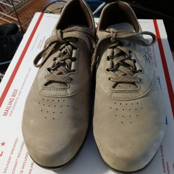 SAS Free Time Sage Suede Comfort Walking Shoe 8W,Like 🆕New!Gift It.👞👞 - Picture 3 of 13